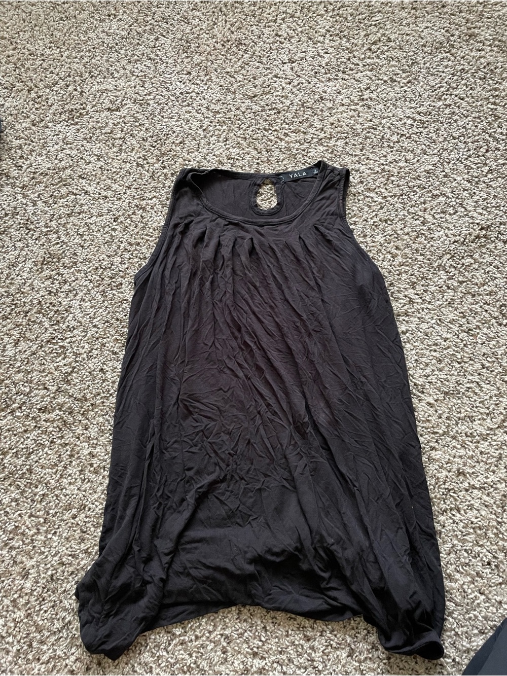 Yala Black Sleeveless Round Neck Tank Top
